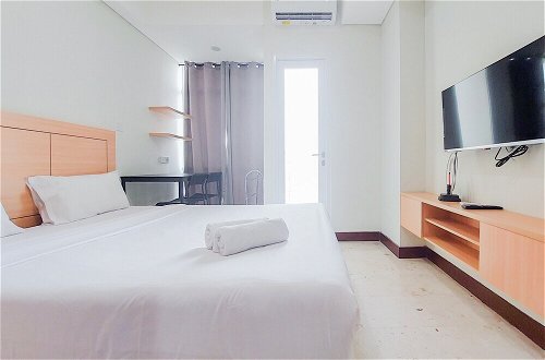 Photo 1 - Warm And Simply Look Studio Apartment At B Residence
