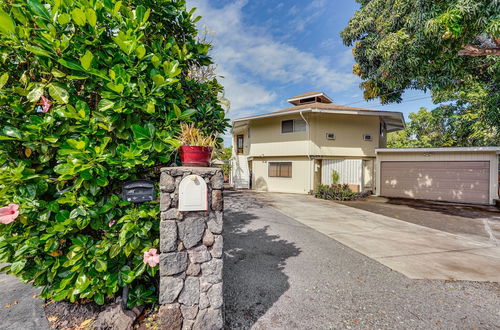 Photo 21 - Kailua-kona Home w/ Tropical Bar: Walk to Beach