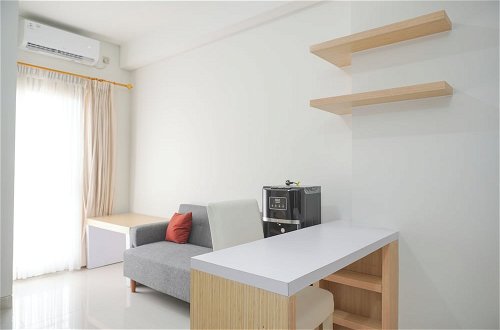 Foto 11 - Comfy And Homey 2Br Transpark Cibubur Apartment