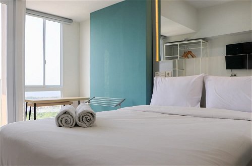 Foto 3 - Best Deal And Comfort Studio Tokyo Riverside Pik 2 Apartment