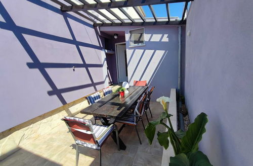 Photo 22 - Two Bedroom Apartmant Marijano With Garden