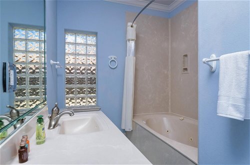 Photo 17 - Quiet Townhome Close to Beach With Private Pool