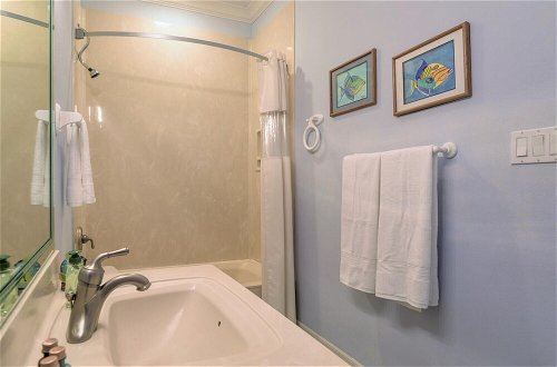 Photo 16 - Quiet Townhome Close to Beach With Private Pool