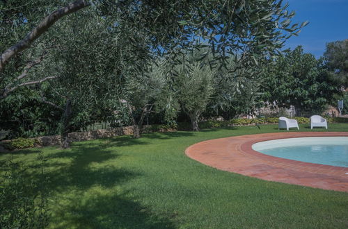 Foto 14 - Beautiful Il Giardino Degli Oleandri one Bedroom Premium Sleeps 4