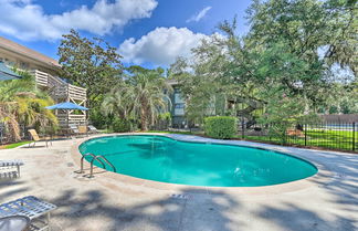 Photo 1 - Hilton Head Island Condo w/ Community Pool