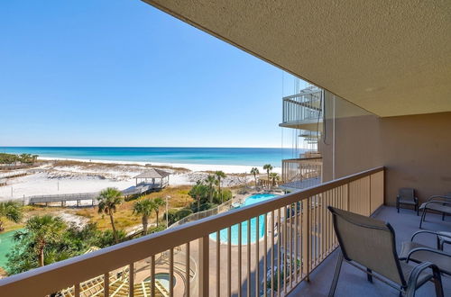 Photo 21 - Pelican Beach 0515 2 Bedroom Condo by Pelican Beach Management