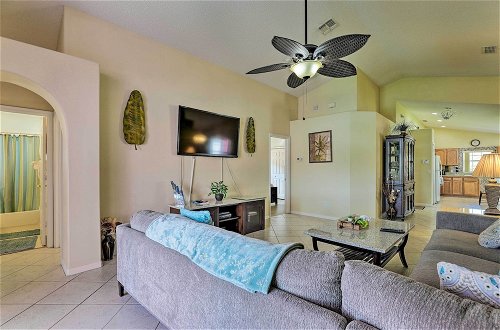 Foto 13 - Kissimmee Home w/ Game Room ~ 5 Mi to Disney Parks