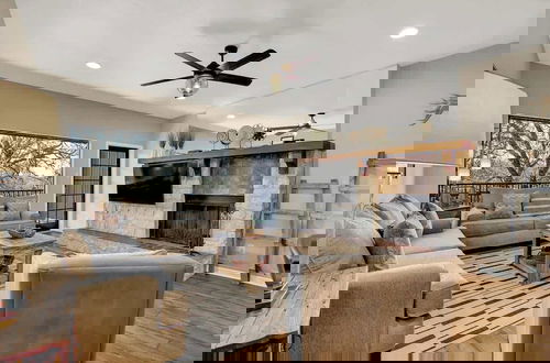 Photo 1 - Luxury Riverfront Condo 1 BLK to Schlitterbahn!