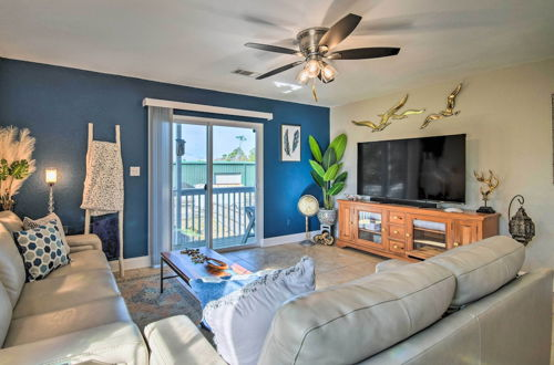 Photo 27 - 'breezy Heights' Townhome < 1 Mi to Beach