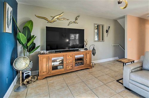 Photo 13 - 'breezy Heights' Townhome < 1 Mi to Beach