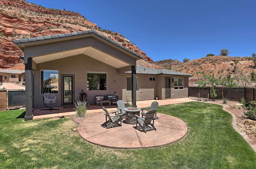 Photo 11 - Stunning Kanab Home - Amazing Red Rock Views