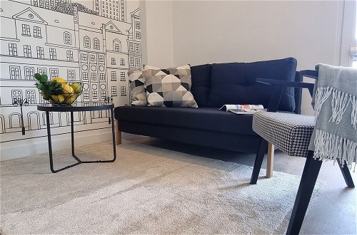 Photo 20 - Great City Center Apartment by Renters