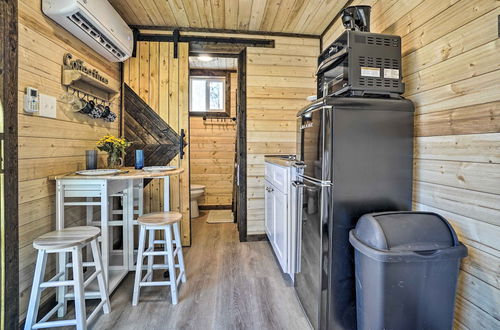 Photo 15 - Tiny Home w/ Hot Tub By Mohican State Park