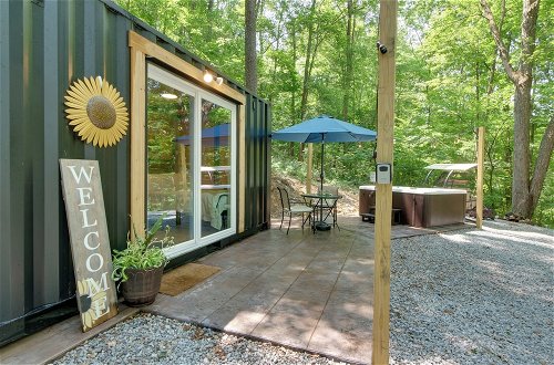 Foto 1 - Tiny Home w/ Hot Tub By Mohican State Park