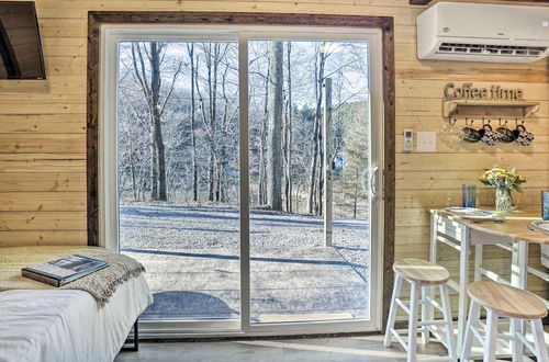 Photo 14 - Tiny Home w/ Hot Tub By Mohican State Park