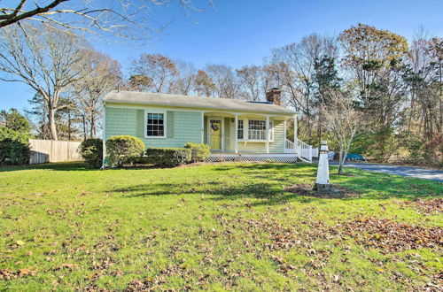 Photo 10 - Hen Cove Home w/ Wood Deck - Walk to Beaches