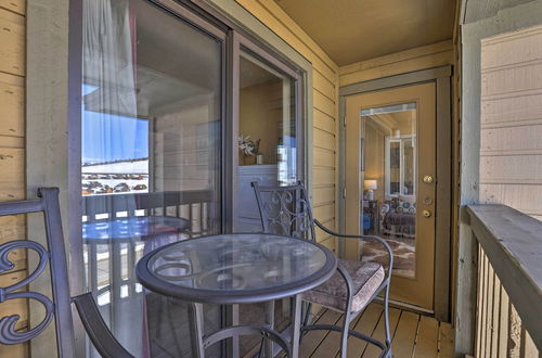 Photo 13 - Cozy Ski-in/ski-out Granby Condo w/ Balcony