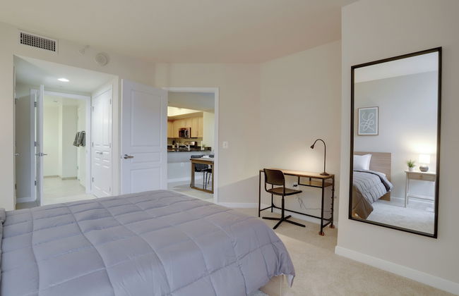 Walkable Alexandria Apts - Foto 43