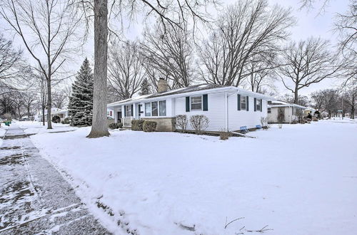 Foto 6 - Green Bay Home: 3 Blocks to Lambeau Field