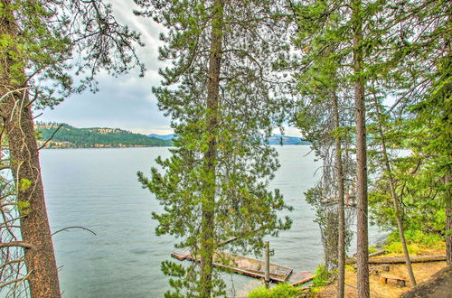 Photo 21 - Remote Escape: Serene Lakeside Cabin w/ Beach