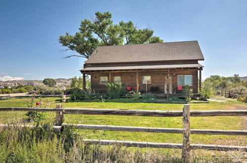 Photo 2 - Cozy Henrieville Cabin: 18 Mi to Bryce Canyon NP