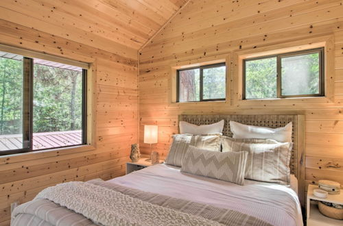 Foto 43 - Spacious Cabin on Cross Lake: Treehouse & Sauna