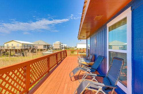 Photo 12 - Breezy Dauphin Island Vacation Rental With Deck