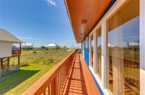 Photo 3 - Breezy Dauphin Island Vacation Rental With Deck