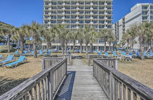 Photo 16 - Airy Oceanfront Myrtle Beach Condo w/ Balcony