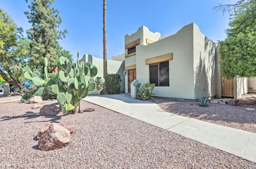 Photo 4 - Spanish Pueblo Home With Private Patio