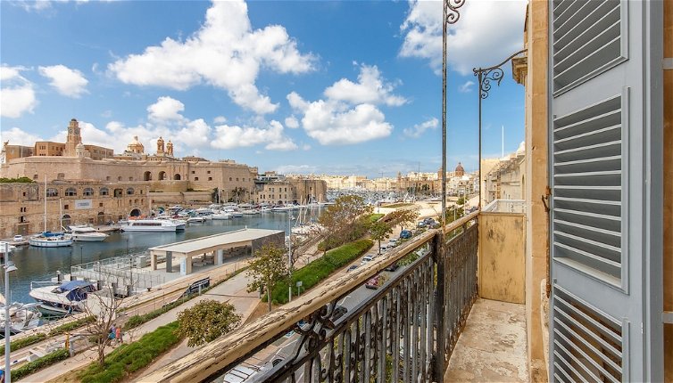 Photo 1 - Marina View - Front of Sea Cospicua