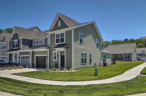 Photo 24 - Sun-filled Home With Patio - 4 Miles to Boardwalk