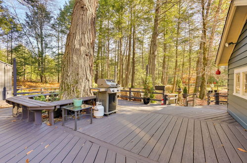 Photo 38 - Cozy Catskills Cottage: Creekside Deck & Fire Pit