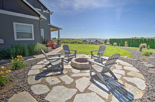 Photo 1 - Remarkable Yakima Getaway w/ Pool & Hot Tub