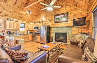 Photo 1 - Smoky Mountain Cabin w/ Game Room & Hot Tub