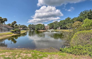 Photo 3 - Coastal Resort Beach Villa - Short Walk to Shore