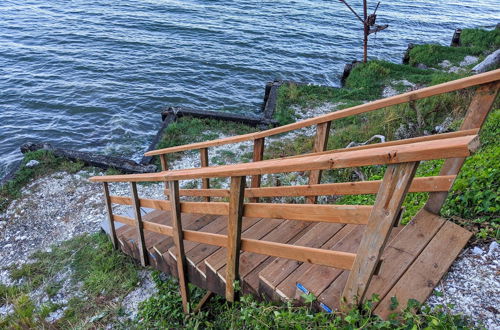 Photo 31 - Quiet Beachfront Family Home w/ Mt. Rainier Views