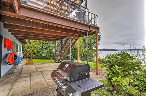 Photo 18 - Quiet Beachfront Family Home w/ Mt. Rainier Views