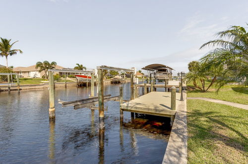 Foto 29 - Luxe Waterfront Oasis w/ Dock, Heated Pool & Spa