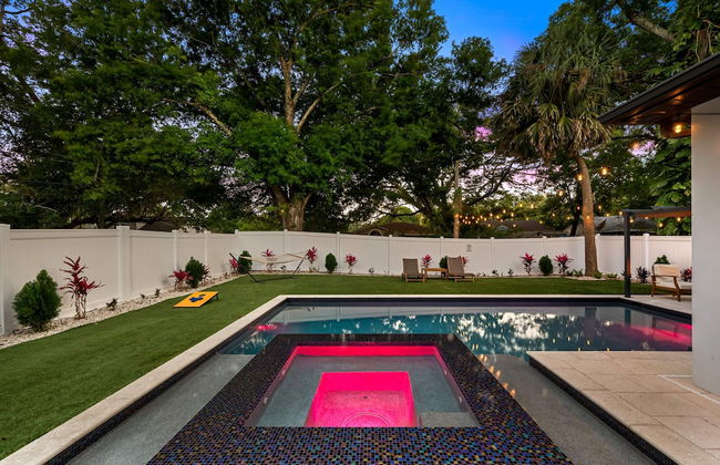 Luxury Tampa Home w/ Pool, Jacuzzi & Amenities - Foto 33