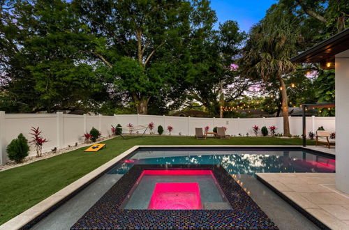 Foto 8 - Luxury Tampa Home w/ Pool, Jacuzzi & Amenities