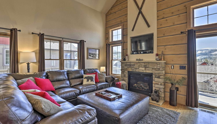 Photo 1 - Fraser Cabin w/ Hot Tub & Mountain Views