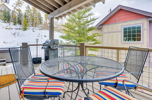 Photo 26 - Fraser Cabin w/ Hot Tub & Mountain Views