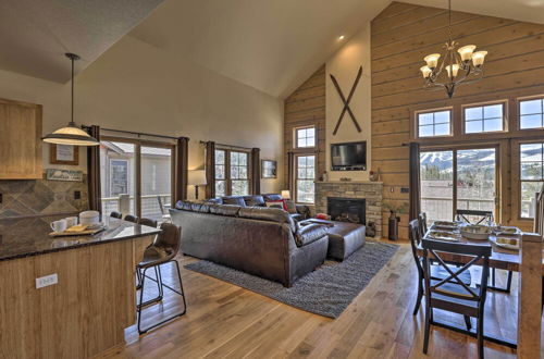 Photo 8 - Fraser Cabin w/ Hot Tub & Mountain Views