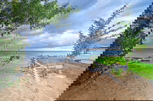Foto 19 - Lake Huron House w/ Grill + Beach Access