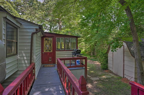 Photo 9 - Heathsville Home w/ Sunroom < 10 Mi to Beach