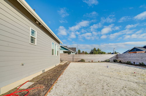 Photo 22 - Ocean Shores Getaway w/ Fireplace & Hot Tub