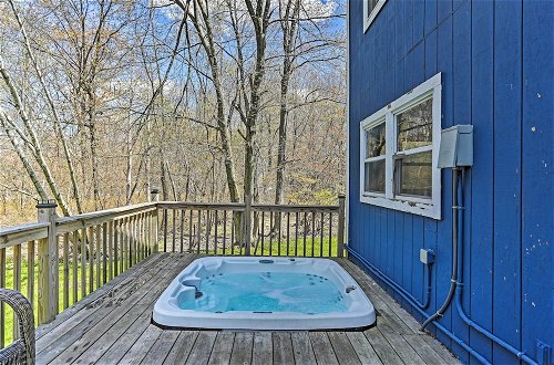 Photo 39 - Peaceful Long Pond Home w/ Private Hot Tub