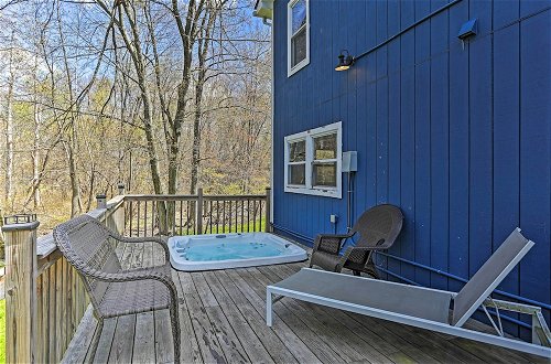 Photo 35 - Peaceful Long Pond Home w/ Private Hot Tub