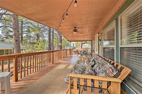Foto 24 - Munds Park Cabin w/ Wraparound Deck & Grill
